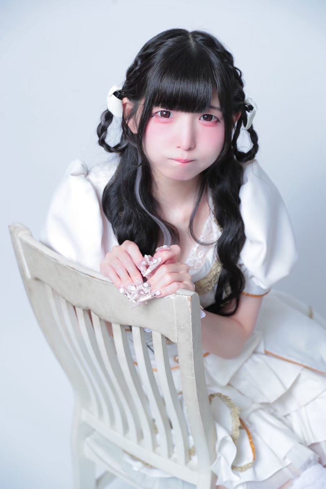 みい4